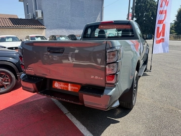 Image véhicule  Isuzu D-MAX (6)