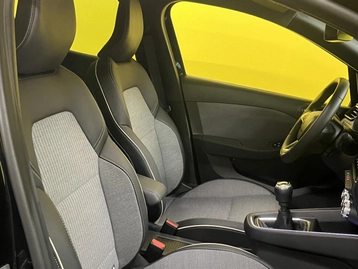 Image véhicule  Renault CLIO (27)