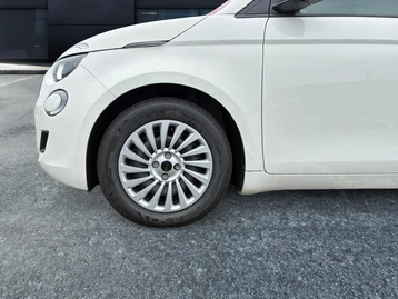 Image véhicule  Fiat 500e (6)