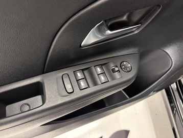 Image véhicule  Opel CORSA (8)