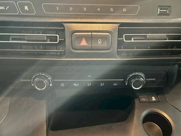 Image véhicule  Citroën BERLINGO (5)