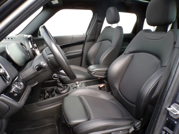 Image véhicule  Mini COUNTRYMAN (27)