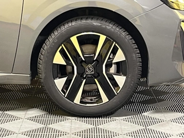 Image véhicule  Peugeot 208 (22)