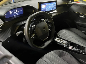 Image véhicule  Peugeot 208 (15)