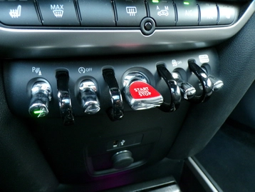 Image véhicule  Mini COUNTRYMAN (15)