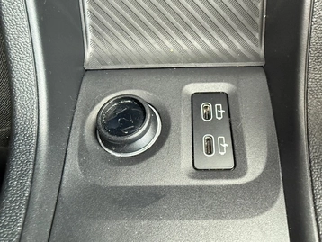 Image véhicule  Mini COOPER 5 PORTES (10)