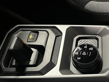 Image véhicule  Dacia DUSTER (36)