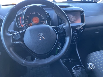 Image véhicule  Peugeot 108 (7)