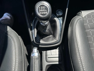 Image véhicule  Ford FIESTA (20)