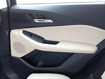 Image véhicule BMW SÉRIE 2 ACTIVE TOURER (24) Image véhicule BMW SÉRIE 2 ACTIVE TOURER (24)