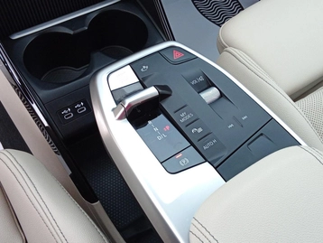 Image véhicule BMW SÉRIE 2 ACTIVE TOURER (16) Image véhicule BMW SÉRIE 2 ACTIVE TOURER (16)