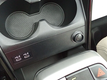 Image véhicule BMW SÉRIE 2 ACTIVE TOURER (29) Image véhicule BMW SÉRIE 2 ACTIVE TOURER (29)