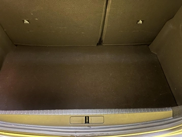 Image véhicule  Peugeot 208 (7)