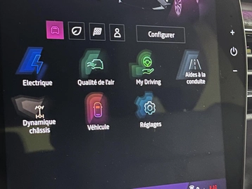 Image véhicule Renault RAFALE (22) Image véhicule Renault RAFALE (22)