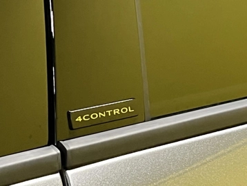 Image véhicule Renault RAFALE (30) Image véhicule Renault RAFALE (30)