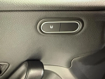 Image véhicule Mercedes CLASSE A (11) Image véhicule Mercedes CLASSE A (11)