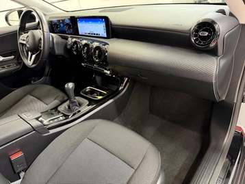 Image véhicule Mercedes CLASSE A (29) Image véhicule Mercedes CLASSE A (29)