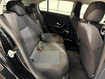 Image véhicule Mercedes CLASSE A (33) Image véhicule Mercedes CLASSE A (33)