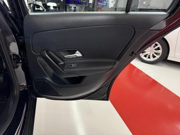 Image véhicule Mercedes CLASSE A (31) Image véhicule Mercedes CLASSE A (31)