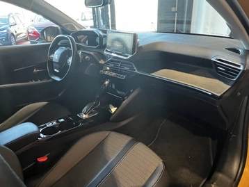 Image véhicule  Peugeot 208 (9)