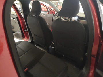 Image véhicule  Renault CLIO (13)