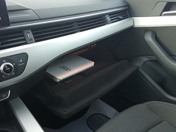 Image véhicule  Audi A4 AVANT (40)