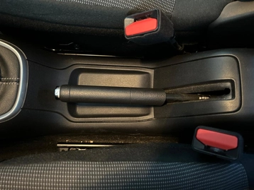 Image véhicule Citroën C3 (25) Image véhicule Citroën C3 (25)