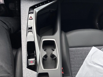 Image véhicule  Peugeot 3008 (36)