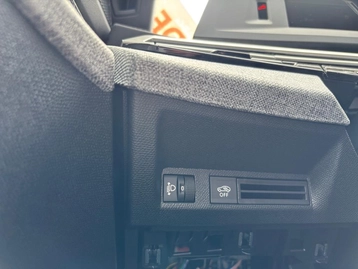 Image véhicule  Peugeot 3008 (21)