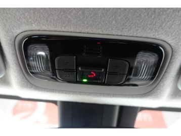 Image véhicule  Toyota YARIS (35)