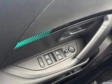 Image véhicule  Peugeot 2008 (12)