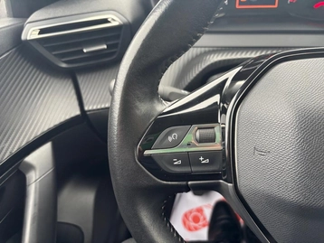 Image véhicule  Peugeot 2008 (17)