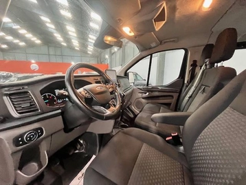 Image véhicule  Ford TRANSIT CUSTOM (8)