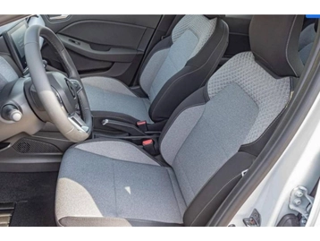 Image véhicule  Renault CLIO (6)