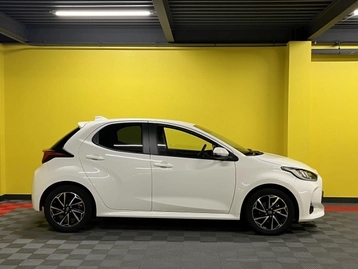 Image véhicule  Toyota YARIS (35)