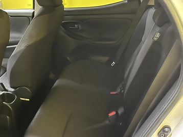 Image véhicule  Toyota YARIS (15)
