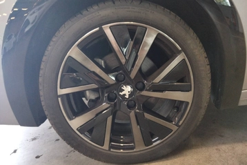 Image véhicule  Peugeot 208 (14)