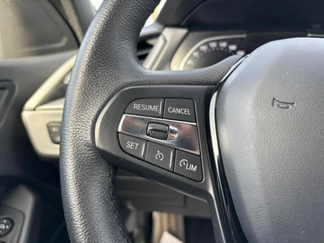 Image véhicule BMW SÉRIE 1 (35) Image véhicule BMW SÉRIE 1 (35)