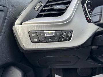 Image véhicule BMW SÉRIE 1 (17) Image véhicule BMW SÉRIE 1 (17)