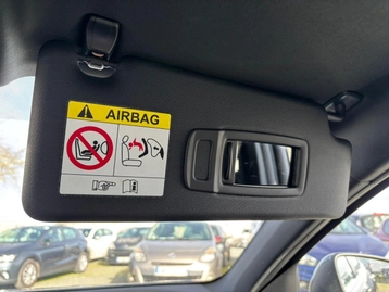 Image véhicule BMW SÉRIE 1 (33) Image véhicule BMW SÉRIE 1 (33)