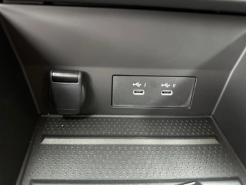 Image véhicule  Renault SYMBIOZ (35)