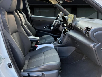 Image véhicule  Toyota YARIS CROSS (13)
