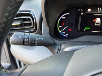 Image véhicule  Toyota YARIS CROSS (22)