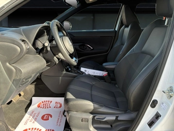 Image véhicule  Toyota YARIS CROSS (8)