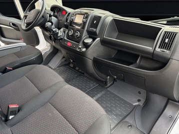 Image véhicule  Peugeot BOXER FOURGON (10)