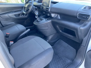 Image véhicule  Peugeot PARTNER (15)