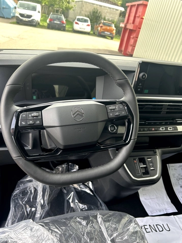 Image véhicule  Citroën Spacetourer (8)