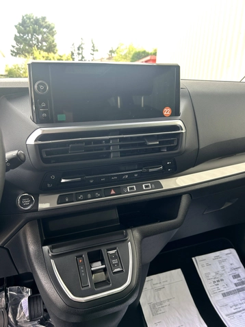 Image véhicule  Citroën Spacetourer (9)