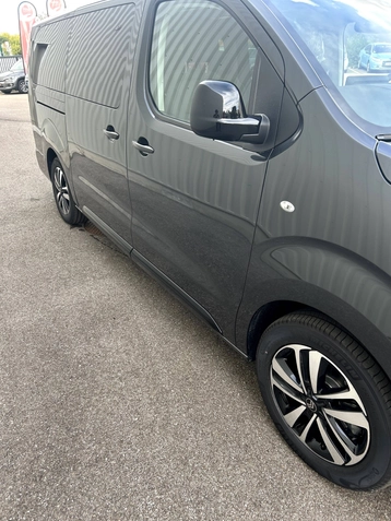 Image véhicule  Citroën Spacetourer (3)