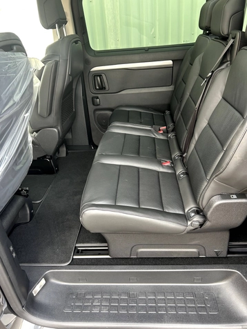 Image véhicule  Citroën Spacetourer (14)